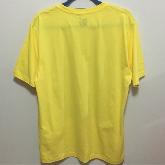 Dunkelvolk Large Yellow Comic T-Shirt NWT - Picture 5 of 5
